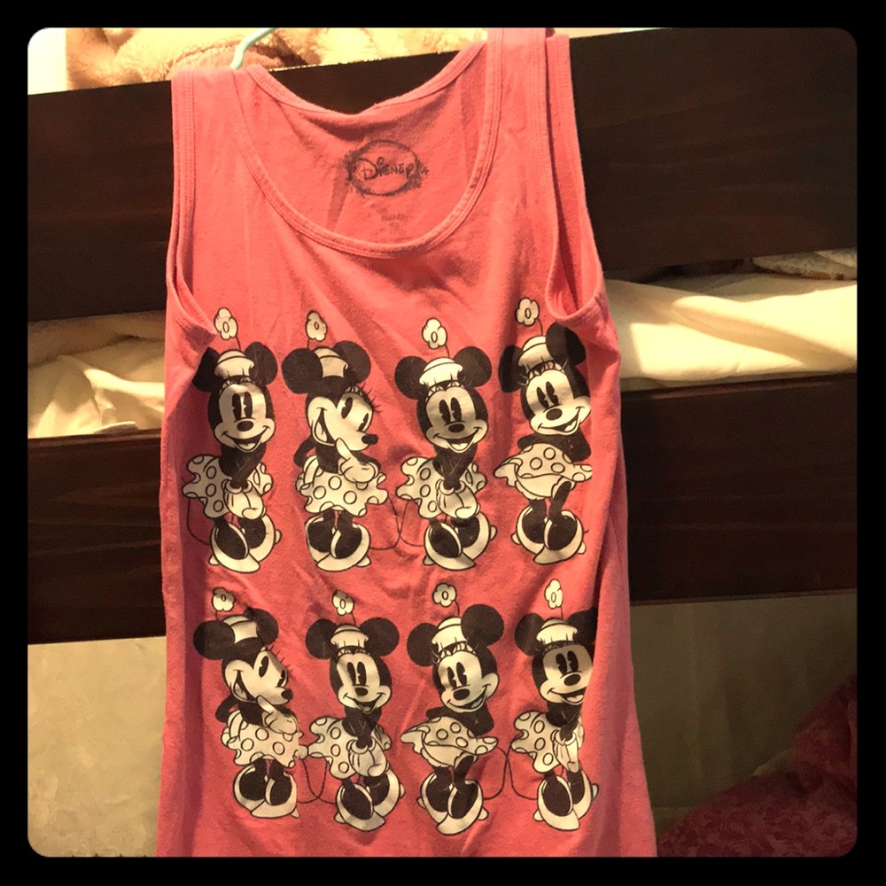 Pink, mimie mouse shirt